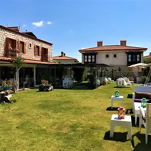 oteli̇ zi̇yaret edi̇n