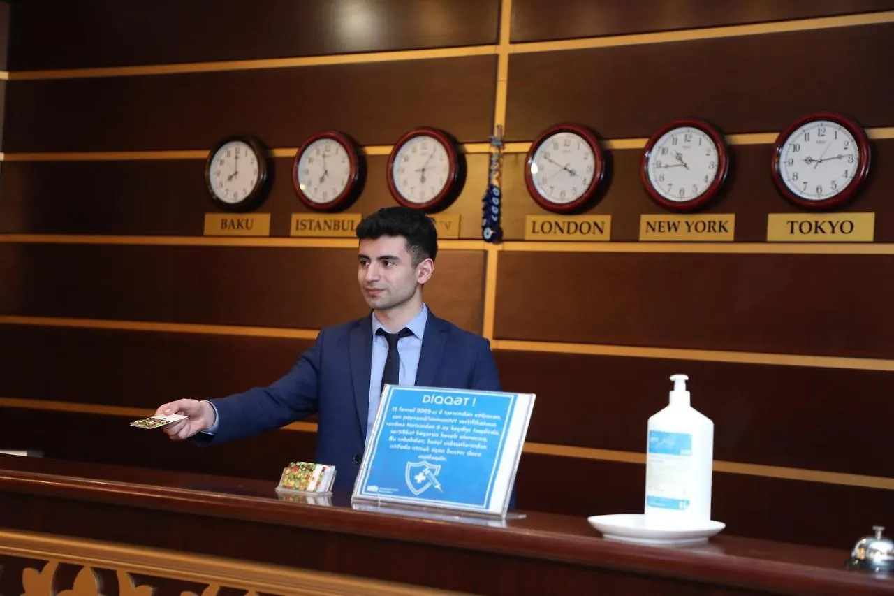 Modern Hotel Baku 4*,